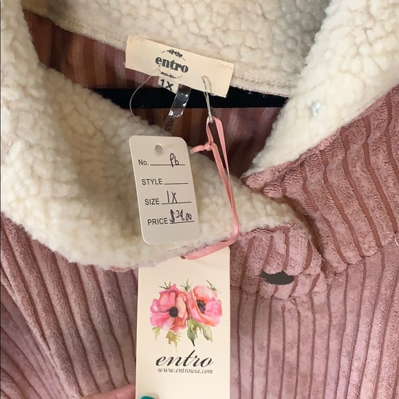 Pink entro pull over NWT - Picture 2 of 3